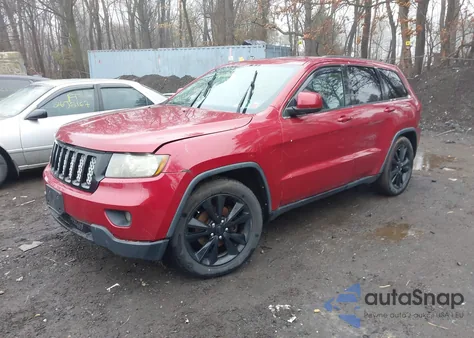 2013 Jeep Grand Cherokee Laredo Altitude z USA, uszkodzony, nr VIN 1C4RJFAG2DC587891